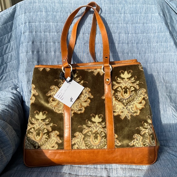Glenda Geis Baby Eloise Handbag.  NEW!  Celadon Chenille Mosaic. - Picture 1 of 2
